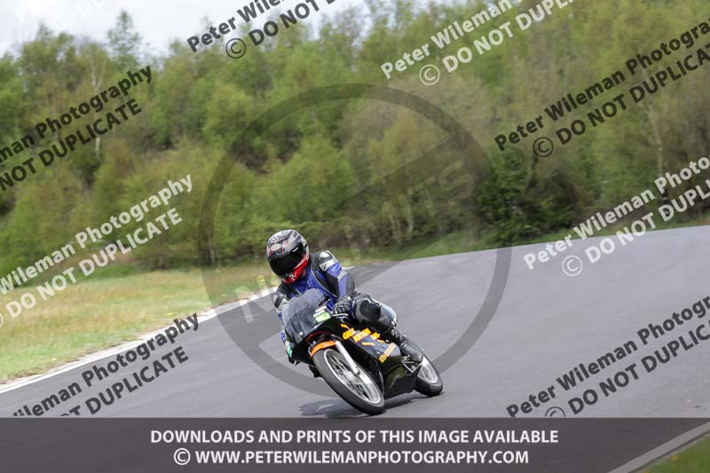 Three Sisters;Three Sisters photographs;Three Sisters trackday photographs;enduro digital images;event digital images;eventdigitalimages;lydden no limits trackday;no limits trackdays;peter wileman photography;racing digital images;trackday digital images;trackday photos