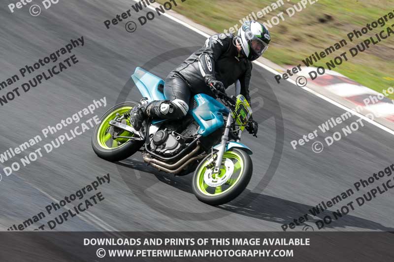 Three Sisters;Three Sisters photographs;Three Sisters trackday photographs;enduro digital images;event digital images;eventdigitalimages;lydden no limits trackday;no limits trackdays;peter wileman photography;racing digital images;trackday digital images;trackday photos