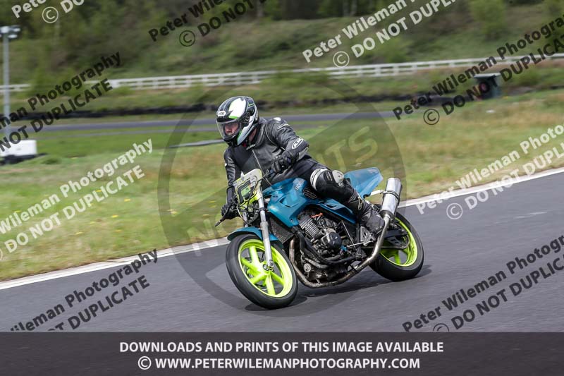 Three Sisters;Three Sisters photographs;Three Sisters trackday photographs;enduro digital images;event digital images;eventdigitalimages;lydden no limits trackday;no limits trackdays;peter wileman photography;racing digital images;trackday digital images;trackday photos