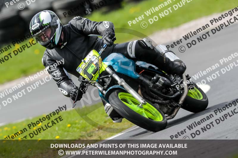 Three Sisters;Three Sisters photographs;Three Sisters trackday photographs;enduro digital images;event digital images;eventdigitalimages;lydden no limits trackday;no limits trackdays;peter wileman photography;racing digital images;trackday digital images;trackday photos