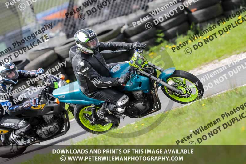 Three Sisters;Three Sisters photographs;Three Sisters trackday photographs;enduro digital images;event digital images;eventdigitalimages;lydden no limits trackday;no limits trackdays;peter wileman photography;racing digital images;trackday digital images;trackday photos