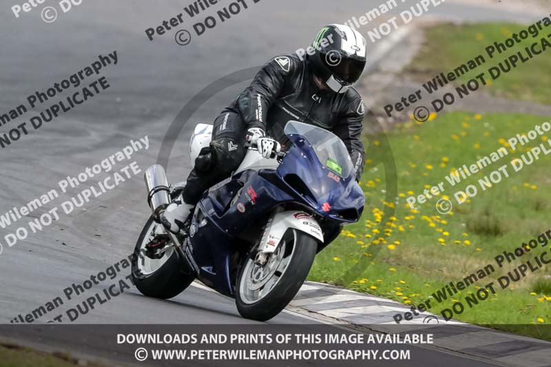 Three Sisters;Three Sisters photographs;Three Sisters trackday photographs;enduro digital images;event digital images;eventdigitalimages;lydden no limits trackday;no limits trackdays;peter wileman photography;racing digital images;trackday digital images;trackday photos