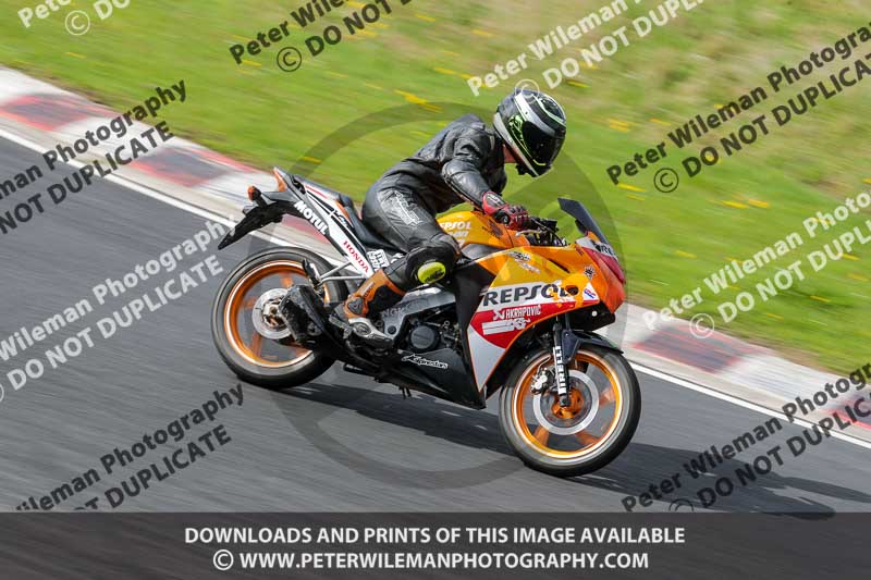 Three Sisters;Three Sisters photographs;Three Sisters trackday photographs;enduro digital images;event digital images;eventdigitalimages;lydden no limits trackday;no limits trackdays;peter wileman photography;racing digital images;trackday digital images;trackday photos