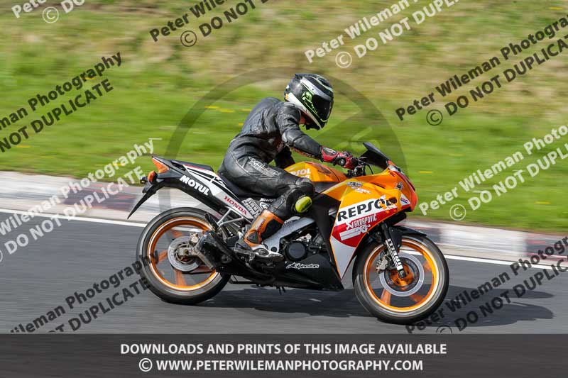 Three Sisters;Three Sisters photographs;Three Sisters trackday photographs;enduro digital images;event digital images;eventdigitalimages;lydden no limits trackday;no limits trackdays;peter wileman photography;racing digital images;trackday digital images;trackday photos