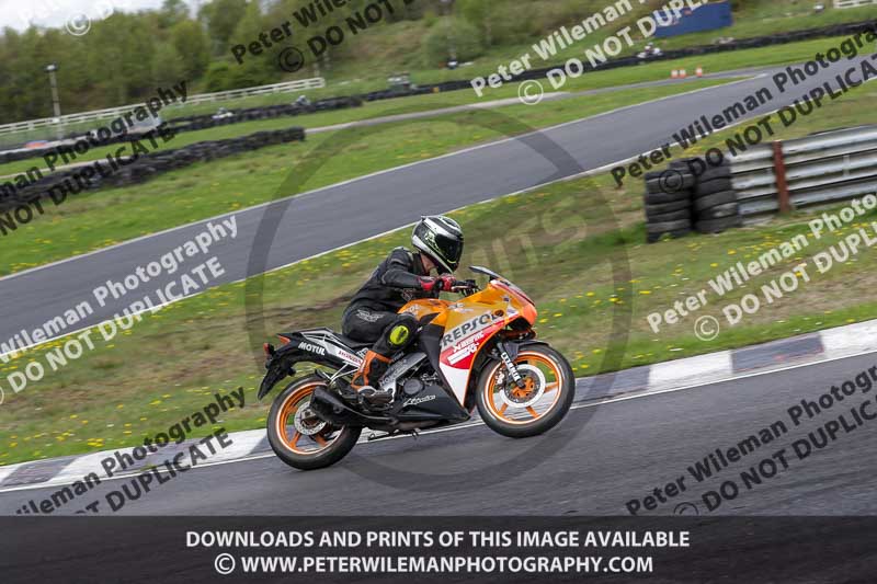 Three Sisters;Three Sisters photographs;Three Sisters trackday photographs;enduro digital images;event digital images;eventdigitalimages;lydden no limits trackday;no limits trackdays;peter wileman photography;racing digital images;trackday digital images;trackday photos