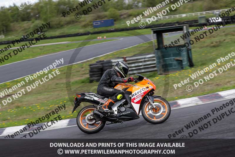 Three Sisters;Three Sisters photographs;Three Sisters trackday photographs;enduro digital images;event digital images;eventdigitalimages;lydden no limits trackday;no limits trackdays;peter wileman photography;racing digital images;trackday digital images;trackday photos