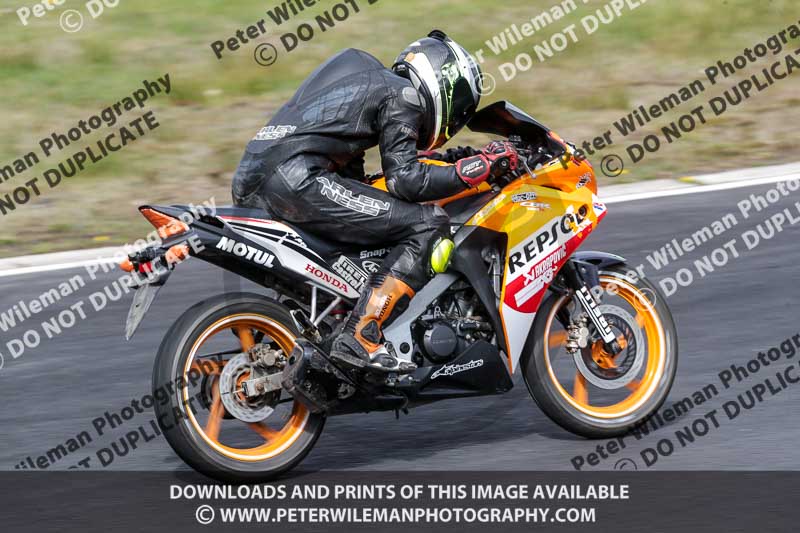 Three Sisters;Three Sisters photographs;Three Sisters trackday photographs;enduro digital images;event digital images;eventdigitalimages;lydden no limits trackday;no limits trackdays;peter wileman photography;racing digital images;trackday digital images;trackday photos