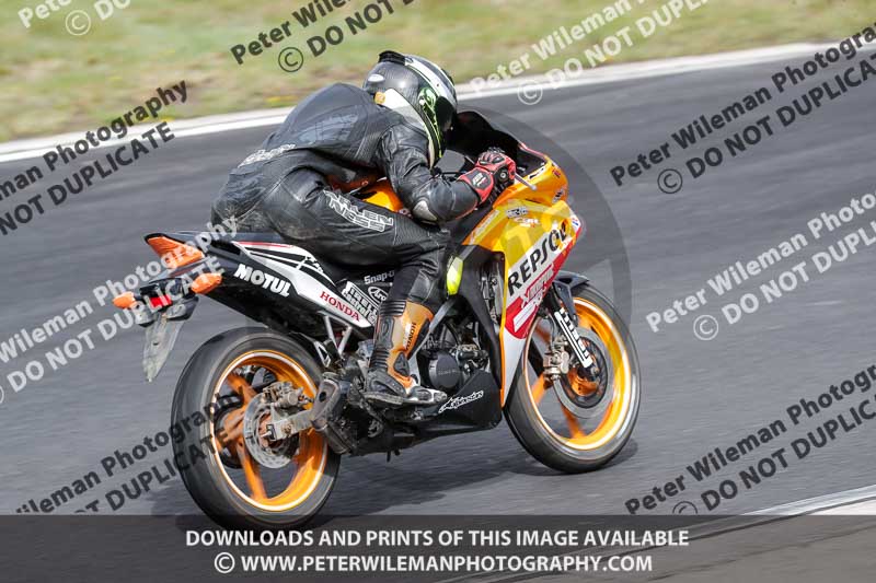 Three Sisters;Three Sisters photographs;Three Sisters trackday photographs;enduro digital images;event digital images;eventdigitalimages;lydden no limits trackday;no limits trackdays;peter wileman photography;racing digital images;trackday digital images;trackday photos