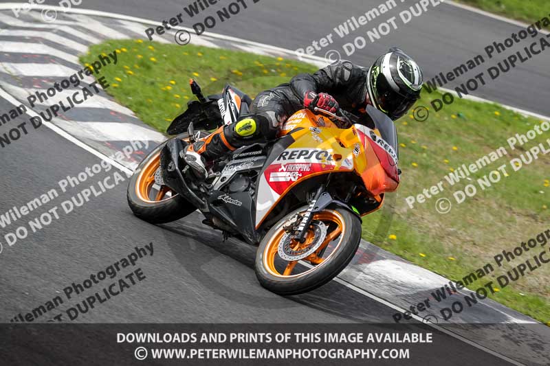 Three Sisters;Three Sisters photographs;Three Sisters trackday photographs;enduro digital images;event digital images;eventdigitalimages;lydden no limits trackday;no limits trackdays;peter wileman photography;racing digital images;trackday digital images;trackday photos