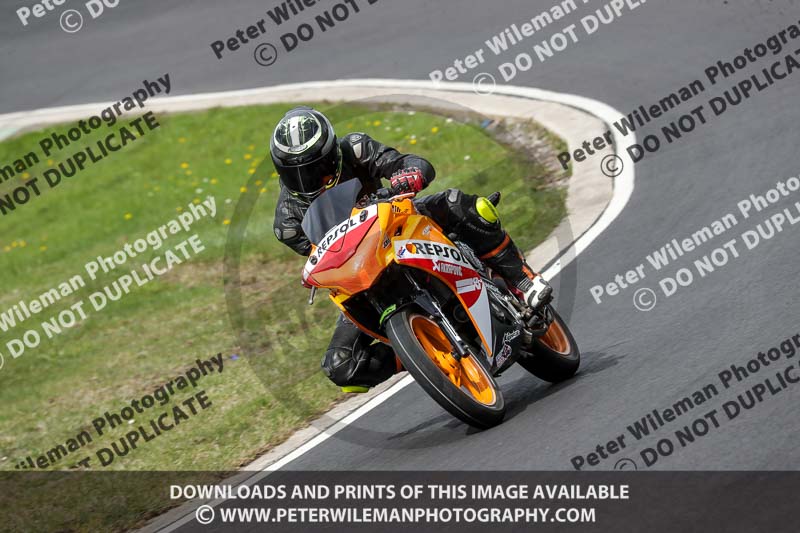 Three Sisters;Three Sisters photographs;Three Sisters trackday photographs;enduro digital images;event digital images;eventdigitalimages;lydden no limits trackday;no limits trackdays;peter wileman photography;racing digital images;trackday digital images;trackday photos