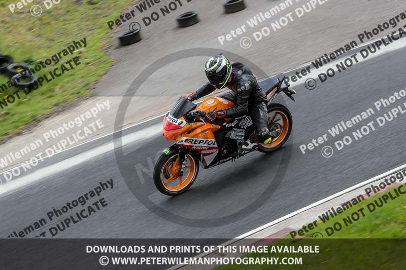 Three Sisters;Three Sisters photographs;Three Sisters trackday photographs;enduro digital images;event digital images;eventdigitalimages;lydden no limits trackday;no limits trackdays;peter wileman photography;racing digital images;trackday digital images;trackday photos