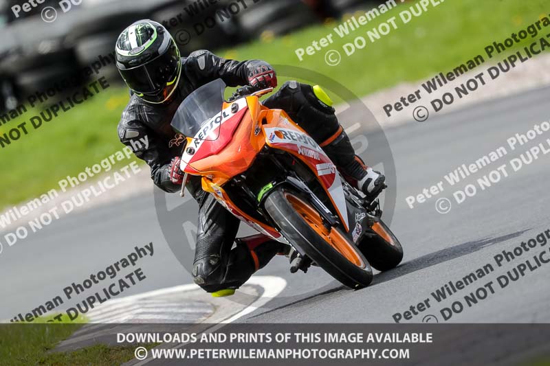 Three Sisters;Three Sisters photographs;Three Sisters trackday photographs;enduro digital images;event digital images;eventdigitalimages;lydden no limits trackday;no limits trackdays;peter wileman photography;racing digital images;trackday digital images;trackday photos