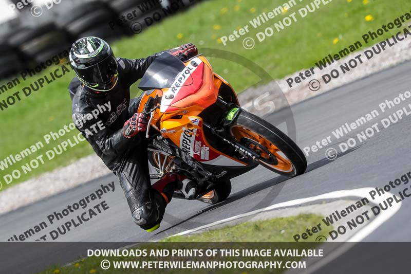 Three Sisters;Three Sisters photographs;Three Sisters trackday photographs;enduro digital images;event digital images;eventdigitalimages;lydden no limits trackday;no limits trackdays;peter wileman photography;racing digital images;trackday digital images;trackday photos