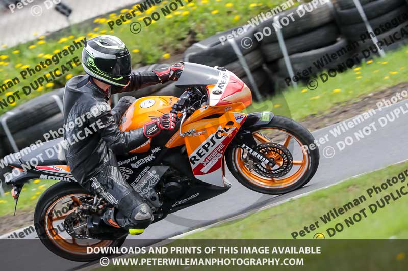 Three Sisters;Three Sisters photographs;Three Sisters trackday photographs;enduro digital images;event digital images;eventdigitalimages;lydden no limits trackday;no limits trackdays;peter wileman photography;racing digital images;trackday digital images;trackday photos