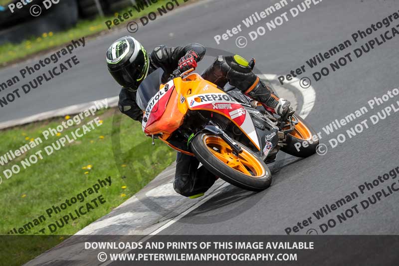 Three Sisters;Three Sisters photographs;Three Sisters trackday photographs;enduro digital images;event digital images;eventdigitalimages;lydden no limits trackday;no limits trackdays;peter wileman photography;racing digital images;trackday digital images;trackday photos