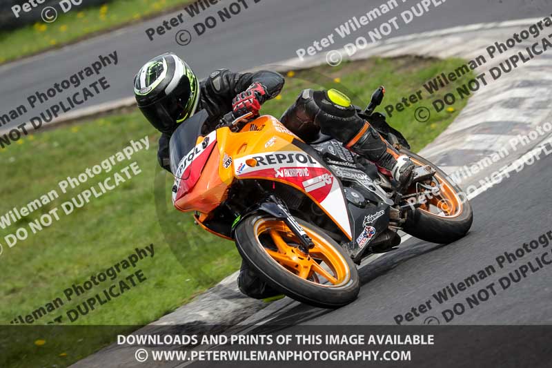 Three Sisters;Three Sisters photographs;Three Sisters trackday photographs;enduro digital images;event digital images;eventdigitalimages;lydden no limits trackday;no limits trackdays;peter wileman photography;racing digital images;trackday digital images;trackday photos