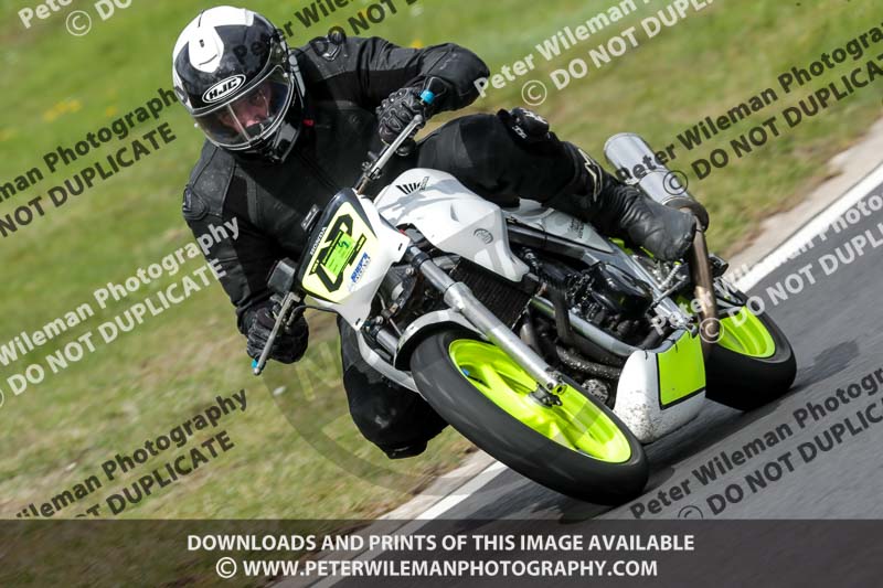 Three Sisters;Three Sisters photographs;Three Sisters trackday photographs;enduro digital images;event digital images;eventdigitalimages;lydden no limits trackday;no limits trackdays;peter wileman photography;racing digital images;trackday digital images;trackday photos