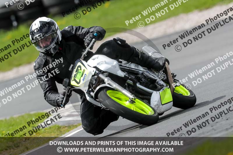 Three Sisters;Three Sisters photographs;Three Sisters trackday photographs;enduro digital images;event digital images;eventdigitalimages;lydden no limits trackday;no limits trackdays;peter wileman photography;racing digital images;trackday digital images;trackday photos