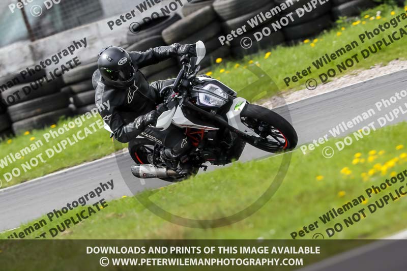 Three Sisters;Three Sisters photographs;Three Sisters trackday photographs;enduro digital images;event digital images;eventdigitalimages;lydden no limits trackday;no limits trackdays;peter wileman photography;racing digital images;trackday digital images;trackday photos