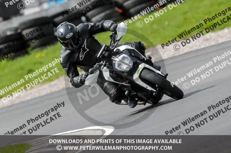 Three Sisters;Three Sisters photographs;Three Sisters trackday photographs;enduro digital images;event digital images;eventdigitalimages;lydden no limits trackday;no limits trackdays;peter wileman photography;racing digital images;trackday digital images;trackday photos