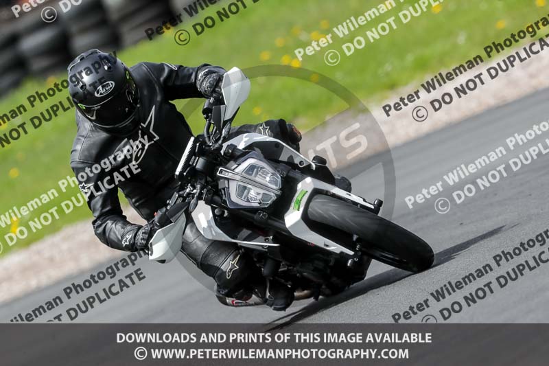 Three Sisters;Three Sisters photographs;Three Sisters trackday photographs;enduro digital images;event digital images;eventdigitalimages;lydden no limits trackday;no limits trackdays;peter wileman photography;racing digital images;trackday digital images;trackday photos