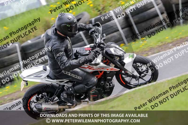 Three Sisters;Three Sisters photographs;Three Sisters trackday photographs;enduro digital images;event digital images;eventdigitalimages;lydden no limits trackday;no limits trackdays;peter wileman photography;racing digital images;trackday digital images;trackday photos