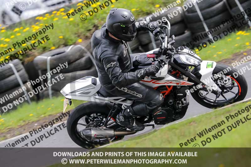 Three Sisters;Three Sisters photographs;Three Sisters trackday photographs;enduro digital images;event digital images;eventdigitalimages;lydden no limits trackday;no limits trackdays;peter wileman photography;racing digital images;trackday digital images;trackday photos