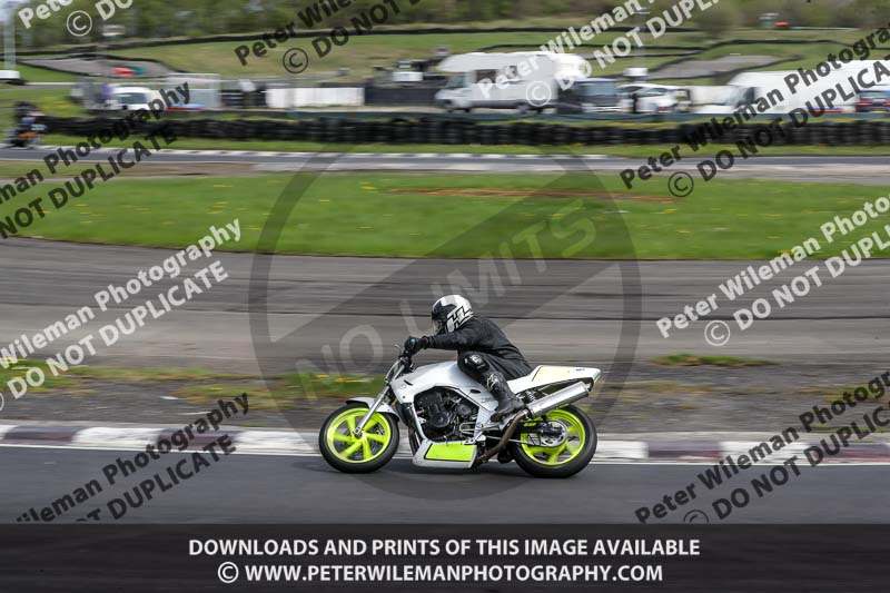 Three Sisters;Three Sisters photographs;Three Sisters trackday photographs;enduro digital images;event digital images;eventdigitalimages;lydden no limits trackday;no limits trackdays;peter wileman photography;racing digital images;trackday digital images;trackday photos