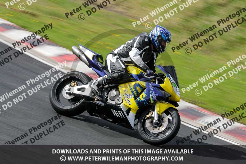 Three Sisters;Three Sisters photographs;Three Sisters trackday photographs;enduro digital images;event digital images;eventdigitalimages;lydden no limits trackday;no limits trackdays;peter wileman photography;racing digital images;trackday digital images;trackday photos