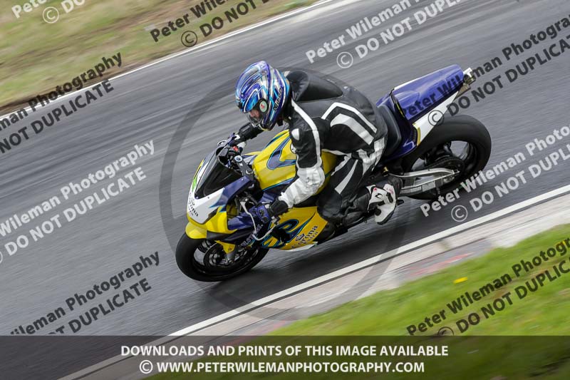 Three Sisters;Three Sisters photographs;Three Sisters trackday photographs;enduro digital images;event digital images;eventdigitalimages;lydden no limits trackday;no limits trackdays;peter wileman photography;racing digital images;trackday digital images;trackday photos