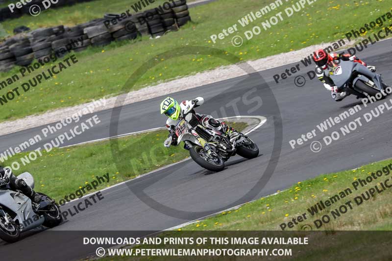 Three Sisters;Three Sisters photographs;Three Sisters trackday photographs;enduro digital images;event digital images;eventdigitalimages;lydden no limits trackday;no limits trackdays;peter wileman photography;racing digital images;trackday digital images;trackday photos