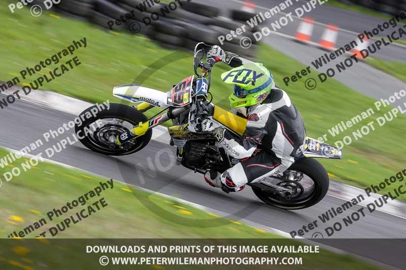 Three Sisters;Three Sisters photographs;Three Sisters trackday photographs;enduro digital images;event digital images;eventdigitalimages;lydden no limits trackday;no limits trackdays;peter wileman photography;racing digital images;trackday digital images;trackday photos