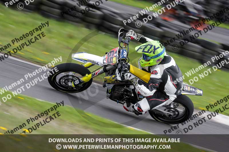 Three Sisters;Three Sisters photographs;Three Sisters trackday photographs;enduro digital images;event digital images;eventdigitalimages;lydden no limits trackday;no limits trackdays;peter wileman photography;racing digital images;trackday digital images;trackday photos