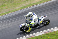 Three-Sisters;Three-Sisters-photographs;Three-Sisters-trackday-photographs;enduro-digital-images;event-digital-images;eventdigitalimages;lydden-no-limits-trackday;no-limits-trackdays;peter-wileman-photography;racing-digital-images;trackday-digital-images;trackday-photos