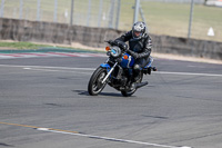 donington-no-limits-trackday;donington-park-photographs;donington-trackday-photographs;no-limits-trackdays;peter-wileman-photography;trackday-digital-images;trackday-photos