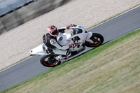 donington-no-limits-trackday;donington-park-photographs;donington-trackday-photographs;no-limits-trackdays;peter-wileman-photography;trackday-digital-images;trackday-photos