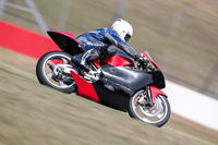 donington-no-limits-trackday;donington-park-photographs;donington-trackday-photographs;no-limits-trackdays;peter-wileman-photography;trackday-digital-images;trackday-photos