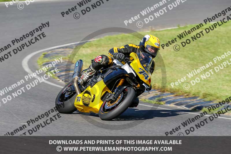 enduro digital images;event digital images;eventdigitalimages;lydden hill;lydden no limits trackday;lydden photographs;lydden trackday photographs;no limits trackdays;peter wileman photography;racing digital images;trackday digital images;trackday photos