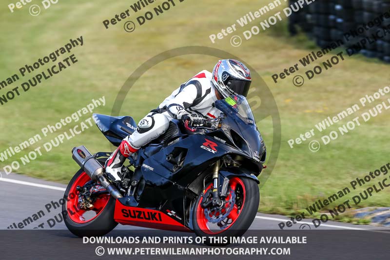 enduro digital images;event digital images;eventdigitalimages;lydden hill;lydden no limits trackday;lydden photographs;lydden trackday photographs;no limits trackdays;peter wileman photography;racing digital images;trackday digital images;trackday photos