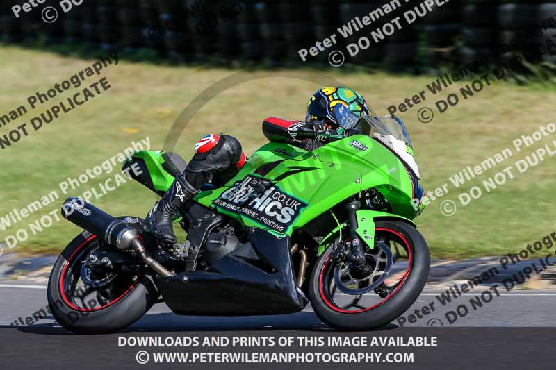 enduro digital images;event digital images;eventdigitalimages;lydden hill;lydden no limits trackday;lydden photographs;lydden trackday photographs;no limits trackdays;peter wileman photography;racing digital images;trackday digital images;trackday photos