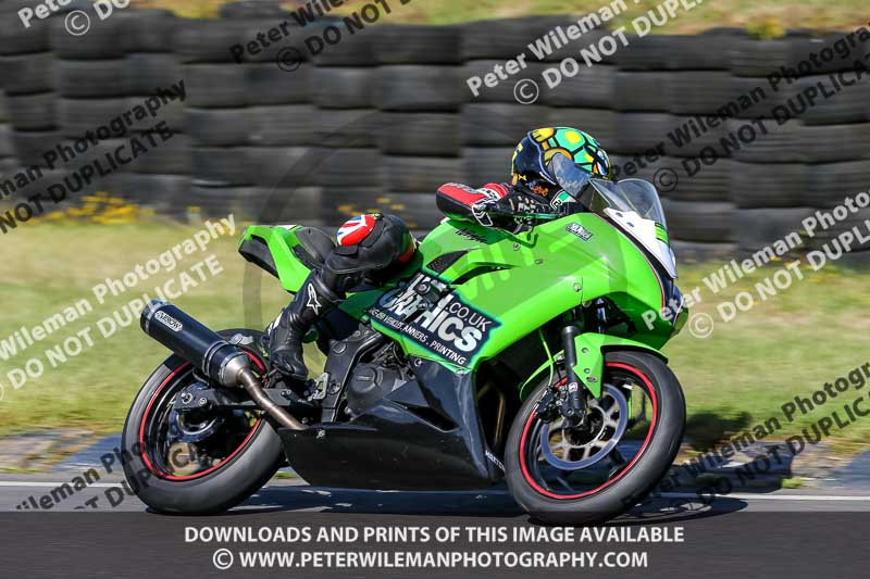 enduro digital images;event digital images;eventdigitalimages;lydden hill;lydden no limits trackday;lydden photographs;lydden trackday photographs;no limits trackdays;peter wileman photography;racing digital images;trackday digital images;trackday photos