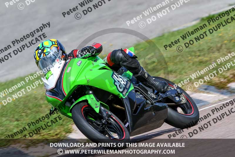 enduro digital images;event digital images;eventdigitalimages;lydden hill;lydden no limits trackday;lydden photographs;lydden trackday photographs;no limits trackdays;peter wileman photography;racing digital images;trackday digital images;trackday photos