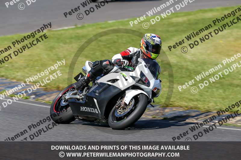 enduro digital images;event digital images;eventdigitalimages;lydden hill;lydden no limits trackday;lydden photographs;lydden trackday photographs;no limits trackdays;peter wileman photography;racing digital images;trackday digital images;trackday photos