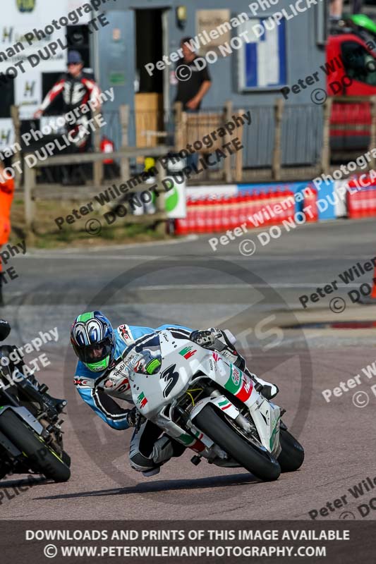 enduro digital images;event digital images;eventdigitalimages;lydden hill;lydden no limits trackday;lydden photographs;lydden trackday photographs;no limits trackdays;peter wileman photography;racing digital images;trackday digital images;trackday photos