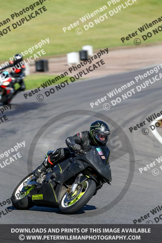 enduro digital images;event digital images;eventdigitalimages;lydden hill;lydden no limits trackday;lydden photographs;lydden trackday photographs;no limits trackdays;peter wileman photography;racing digital images;trackday digital images;trackday photos