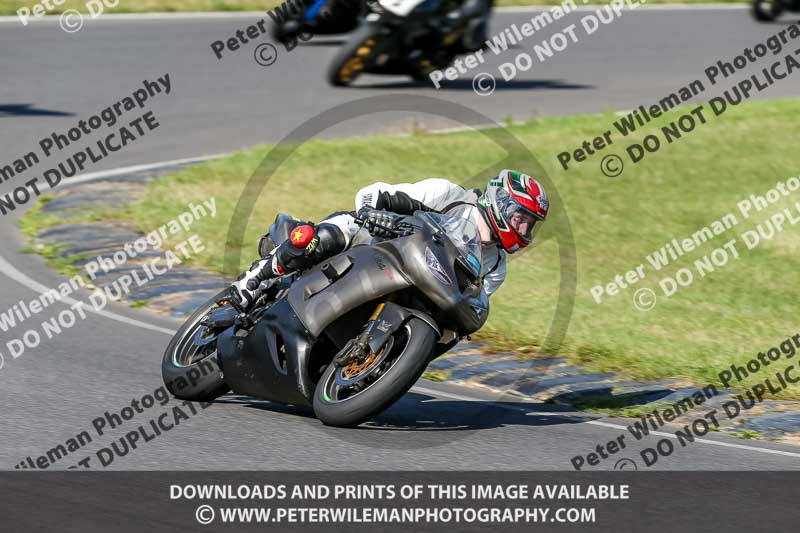 enduro digital images;event digital images;eventdigitalimages;lydden hill;lydden no limits trackday;lydden photographs;lydden trackday photographs;no limits trackdays;peter wileman photography;racing digital images;trackday digital images;trackday photos