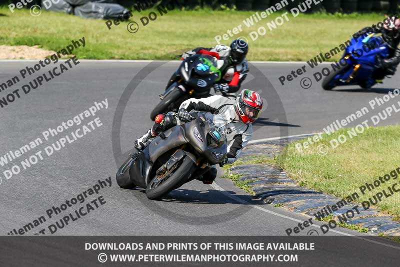 enduro digital images;event digital images;eventdigitalimages;lydden hill;lydden no limits trackday;lydden photographs;lydden trackday photographs;no limits trackdays;peter wileman photography;racing digital images;trackday digital images;trackday photos