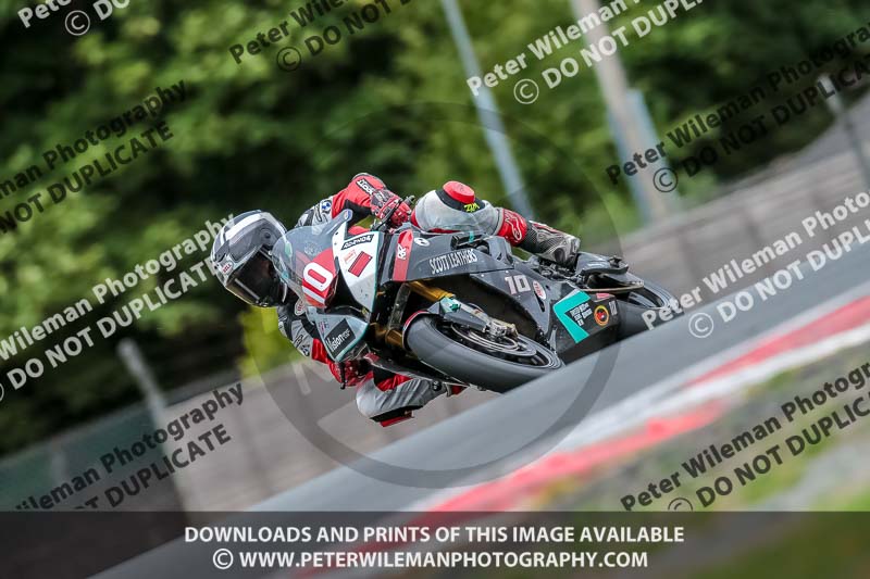 Oulton Park 17 Aug 2018;PJ Motorsport Photography 2018;anglesey;brands hatch;cadwell park;croft;donington park;enduro digital images;event digital images;eventdigitalimages;mallory;no limits;oulton park;peter wileman photography;racing digital images;silverstone;snetterton;trackday digital images;trackday photos;vmcc banbury run;welsh 2 day enduro