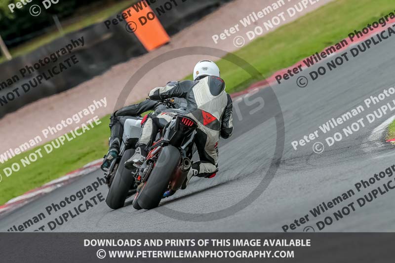 Oulton Park 17 Aug 2018;PJ Motorsport Photography 2018;anglesey;brands hatch;cadwell park;croft;donington park;enduro digital images;event digital images;eventdigitalimages;mallory;no limits;oulton park;peter wileman photography;racing digital images;silverstone;snetterton;trackday digital images;trackday photos;vmcc banbury run;welsh 2 day enduro