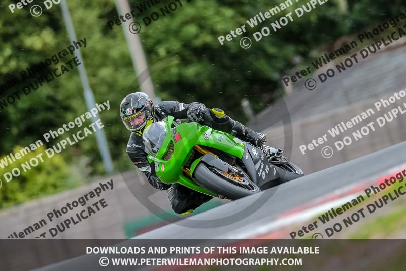 Oulton Park 17 Aug 2018;PJ Motorsport Photography 2018;anglesey;brands hatch;cadwell park;croft;donington park;enduro digital images;event digital images;eventdigitalimages;mallory;no limits;oulton park;peter wileman photography;racing digital images;silverstone;snetterton;trackday digital images;trackday photos;vmcc banbury run;welsh 2 day enduro